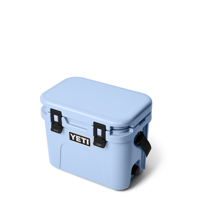 YETI ROADIE 15 LIMITED EDITION BIG SKY BLUE